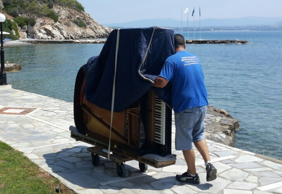 Η ΟΜΑΔΑ ΜΑΣ